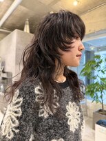 ダブ アオヤマ(DaB AOYAMA)&nbsp;マッシュウルフカット顔まわりレイヤーデザインカット