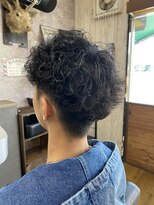 アールズ ヘア(R's hair)&nbsp;MEN’S HAIR/サーフカール/刈り上げセンターパート/印西