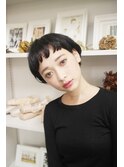 黒髪ショート
