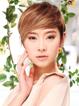 エマージュ 川崎(Emerge) COOL系クリエイティブベリーショート