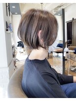 バンプ ギンザ(BUMP GINZA)&nbsp;30代、40代/丸みとくびれショートボブ×アッシュベージュ/大宮