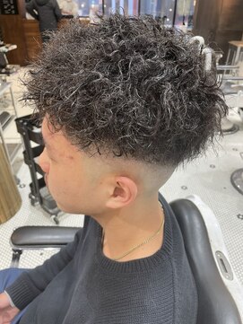 バーバーブロス 吉祥寺店(BARBER BROS) 【LUDLOW BROS.】Tamiya ハードツイストパーマ スキンフェード