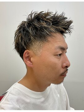 エイル(AILE) メッシュキャップハイライト/アップバング/ツーブロック/束感