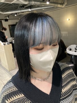 コワファーストナガサキシャンプーボーイ(COIFF1RST NAGASAKI SHAMPOO BOY) ブリーチ2回＋カラー