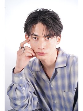 アトラクト(AttRact) コンマバング　センターパート　黒髪マッシュ