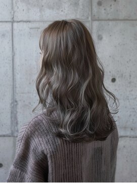 クラン 岡本(Chlan) くすみカラー×オリーブベージュ