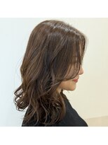 ネリネ 北千住駅東口学園通り前(Nerine)&nbsp;マロンベージュ×パーマ風コテ巻き