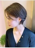 暗めカラーナチュラルショート