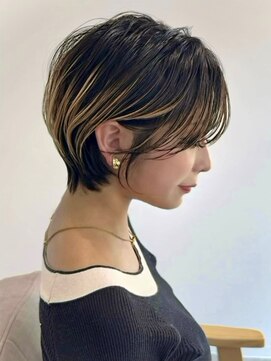 ビューシンサイバシ(VIEW SHINSAIBASHI) 大人こそ、ショートで差がつく