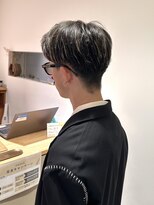 スリー(THREE) アップバング/メッシュ