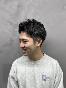 リラン 大宮(Lilan) ダークアッシュ/アッシュブラック/カルマパーマ/ベリーショート