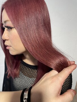 トレフ(Trefle) ミディアムボブ/ローズピンク