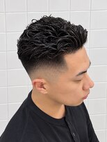 ゼロスバーバー(0's BARBER SHOP)&nbsp;フェード/バーバースタイル/極道パーマ/メンズカット/ビジネス