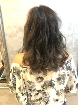 エスト 小倉(est) ミディアムハイライトカラー