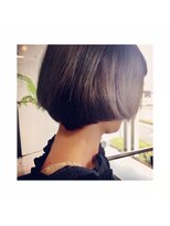 フフラウ(FUFULAU 2)&nbsp;ショートボブ
