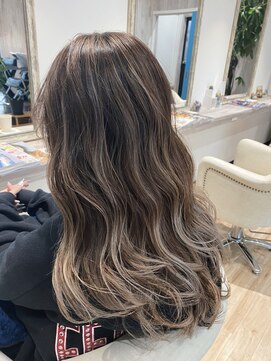 カナロア(KANALOA) ナチュラルベージュバレイヤージュ