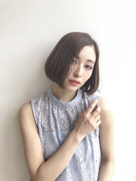リュドール 名駅(Rue D'or) 春めく柔らかナチュラルふわゆれボブ