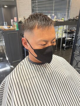 ヒロザバーバー(HIRO THE BARBER) フェードカット　宇部市/理容室/理容院/メンズカット
