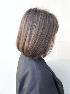 イロヘア 北岡崎店(ilo.hair) 細めのハイライト