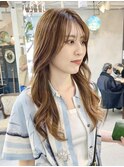 ハイライト活かしたベージュロング