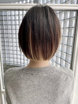 ミリア(MILIA) 大人可愛い30代40代50代小顔切りっぱなし韓国ボブインナーカラー