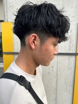 ニアウ 伊勢崎連取店(Niau)&nbsp;波巻きスパイラルパーマメンズマッシュウルフヘアメンズパーマ