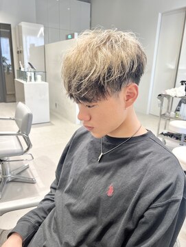 ソル 栄矢場町(SOL) ツートンカラー