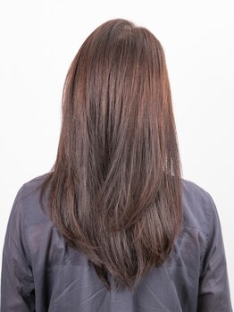 エージレスヘア ディアウ(ageless hair De au)の写真/クセでうねる、まとまらない、自分でセットが出来ない、そんな悩みを解決◎クセ毛だからこそお洒落にキマる