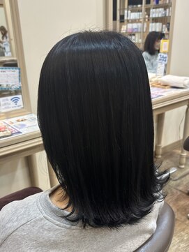 アルターリール(aL ter Rire) 黒髪/ボブウルフ/ネビージュ/小顔/ワンレン/杉田花乃