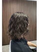 ビスポーク(BESPOKE)&nbsp;大人の色気漂う◎メンズロングスパイラルウェーブ