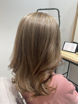 ルーム 富木島店(room) ブリーチ＋ミルクティーカラー