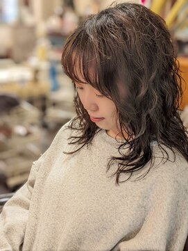 ヘアメイク ダル(HAIRMAKE DAR) ミディアムウエーブ