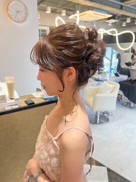 髪屋 紬 ふわふわお団子ヘア/ヘアアレンジ