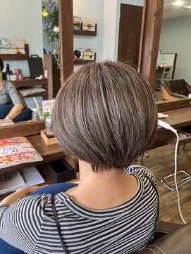 ヘアーケアサロン リノ(hair care salon Lino) 白髪ボカシのハイライトデザイン