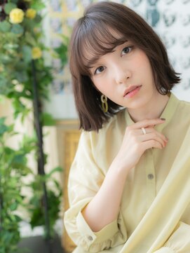 カバーヘア ブリス 戸田公園西口店(COVER HAIR bliss) ■くすみベージュ外ハネ切りっぱなしボブ302-2戸田公園20代30代