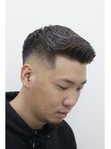 クルーカットフェードカットフェザーアップ
