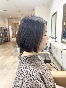 シキ(siki) 大人ボブ