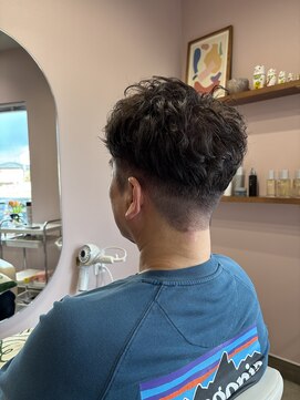 アダプティー(adapty) メンズパーマスタイル