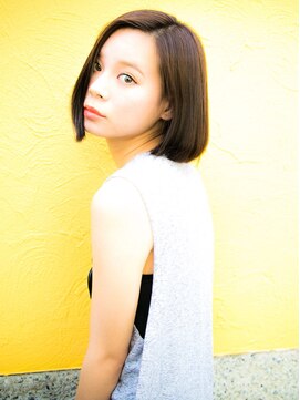 リリアン 表参道(relian) 重めワンレンショートスタイル