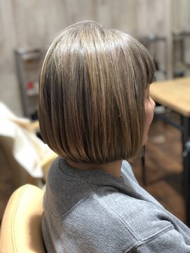 エムバランス(M.Valance) イングラカットナチュラルボブ