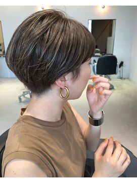 シアター(CIARTOR) ショート