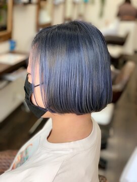 パチャールヘアー(PACAR HAIR) ブルーショートボブ