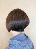 ショートボブ