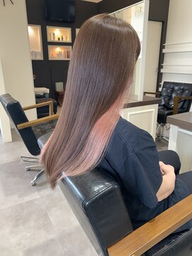 ユニ(Uni.) インナーカラー×ミルクティーピンク