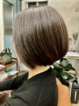 ペシェ(PECHE) 前下がりボブ