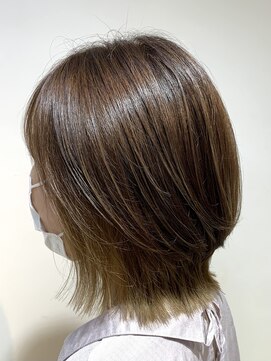 アズール 草加(azule) 大人女子　ミディアム　ウルフ