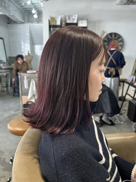 レガーレ(Legare) 外ハネチェリーピンク