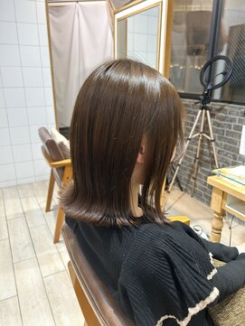 プラグ バイ ネオリーブ(plug by neolive) グレーベージュ×髪質改善 [髪質改善/縮毛矯正]韓国A