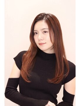 アンベリールフルー(EMBELLIR fleur) 軽やかロングレイヤー　３０代４０代５０代　表参道青山