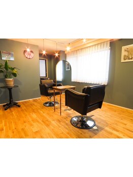 【少人数制プライベートサロン】駅徒歩2分の隠れサロンで周りを気にせずリラックスした時間を過ごせます♪
